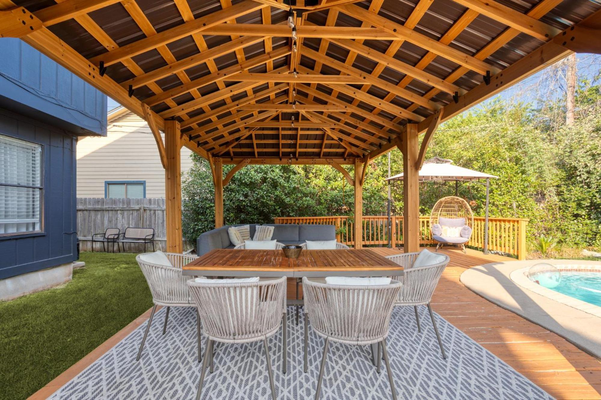 Timeless-Texas-Inn - Heated Pool Oasis & Lux Vibe 라운드 록 외부 사진